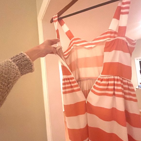 Dee & Ray Peach & Ivory Striped Dress SIZE: EXTRA SMALL - Picture 5 of 6